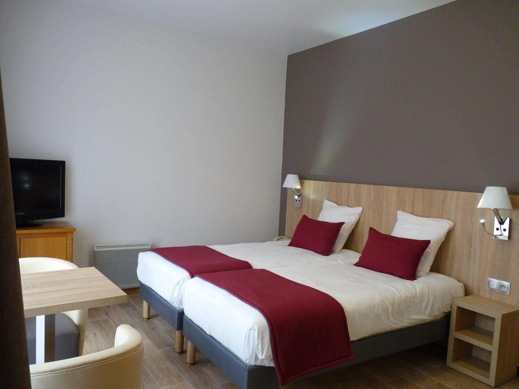 Logis Hotel Notre-Dame De Bonne Fontaine Danne-et-Quatre-Vents Ngoại thất bức ảnh
