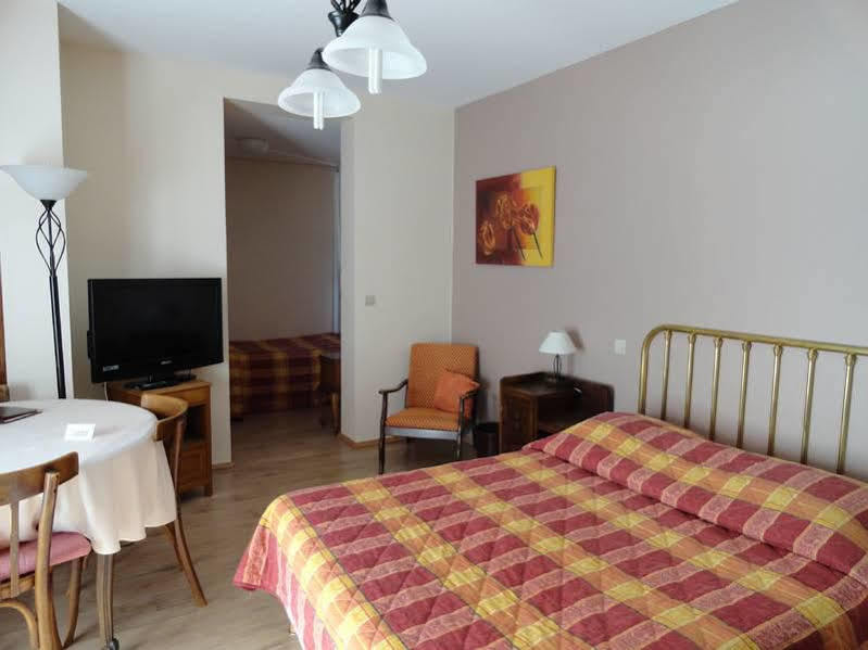 Logis Hotel Notre-Dame De Bonne Fontaine Danne-et-Quatre-Vents Ngoại thất bức ảnh